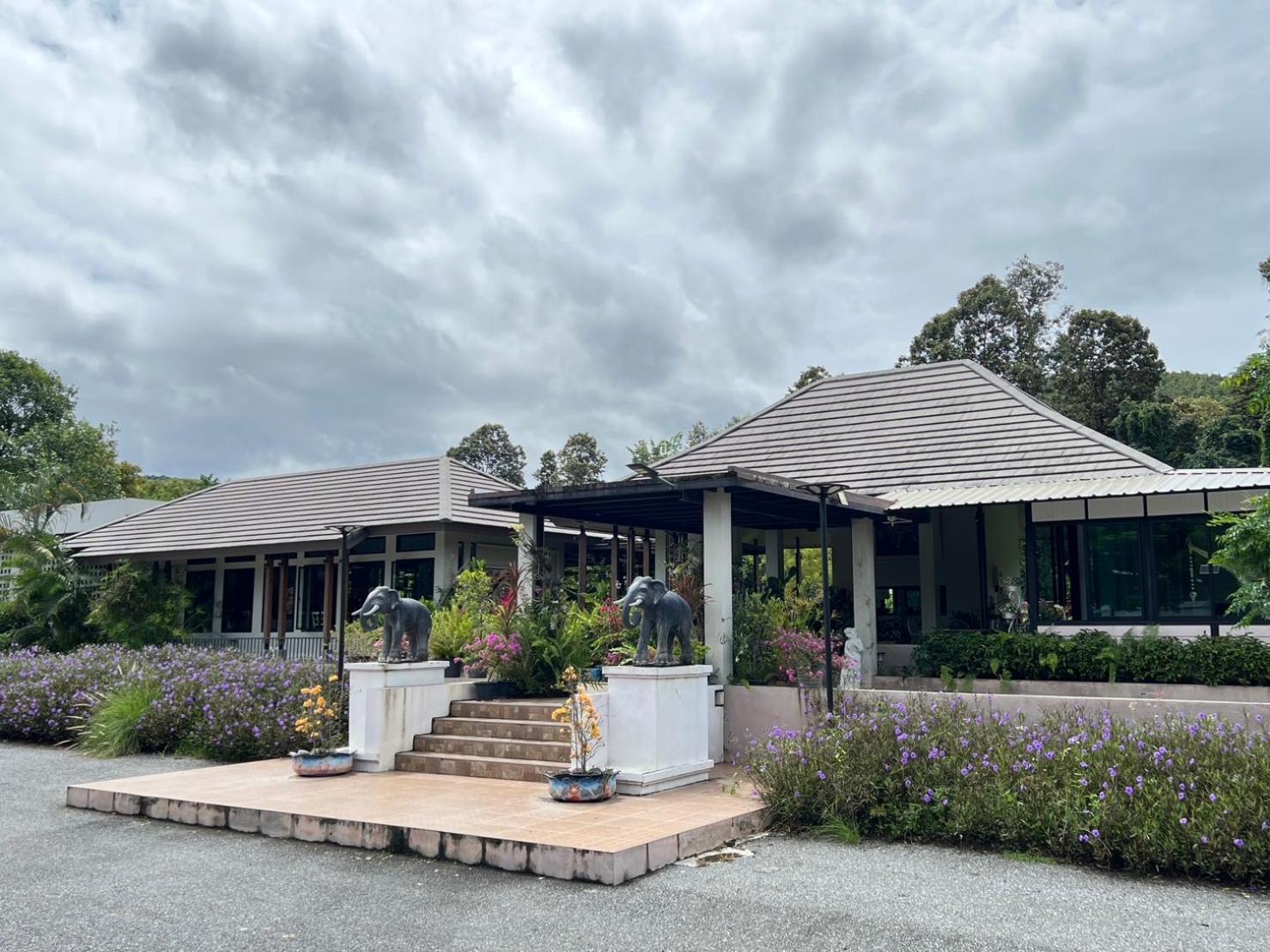 Baan Pingkan Wellness Resort San Kamphaeng Ngoại thất bức ảnh