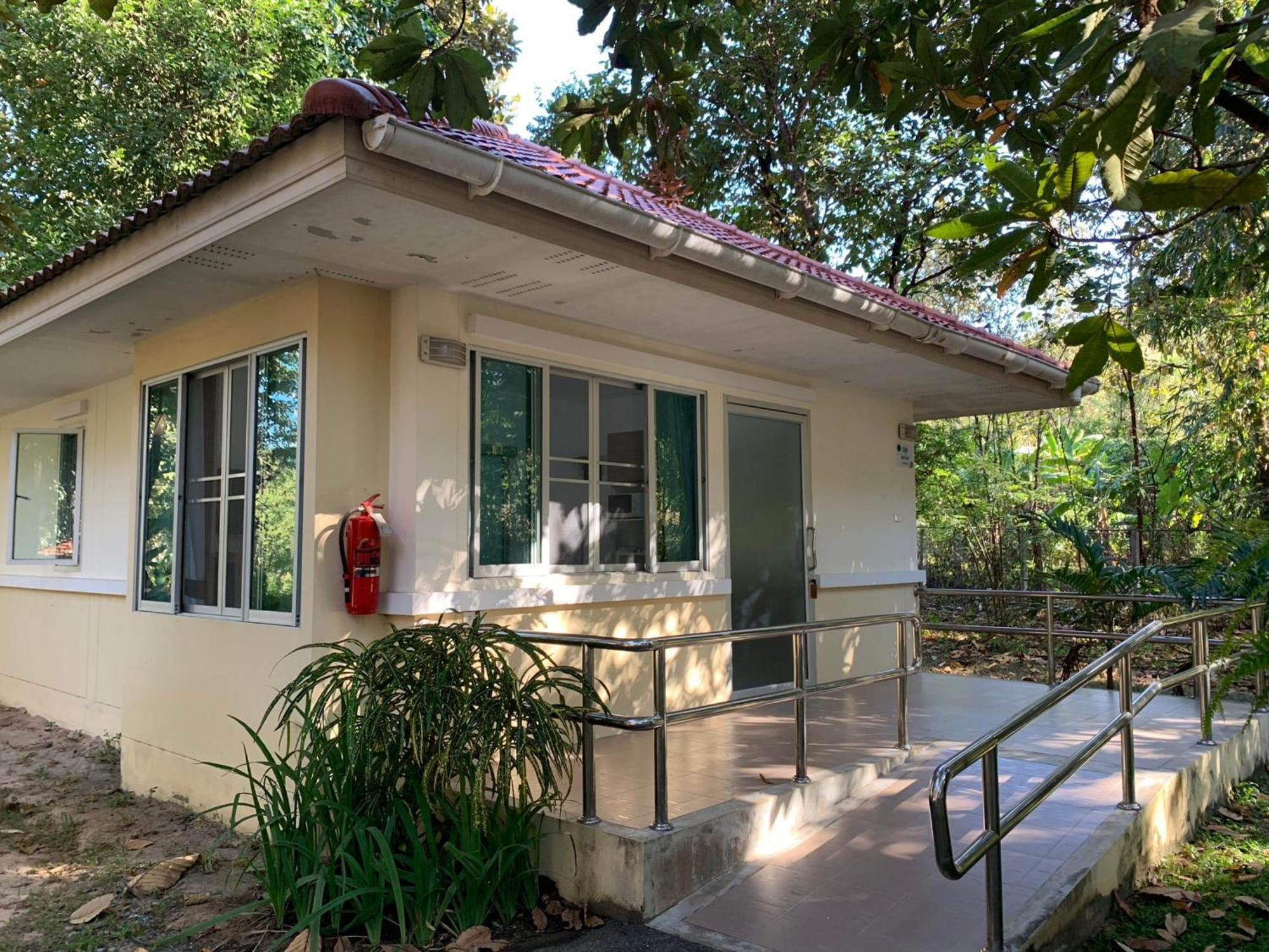 Baan Pingkan Wellness Resort San Kamphaeng Ngoại thất bức ảnh