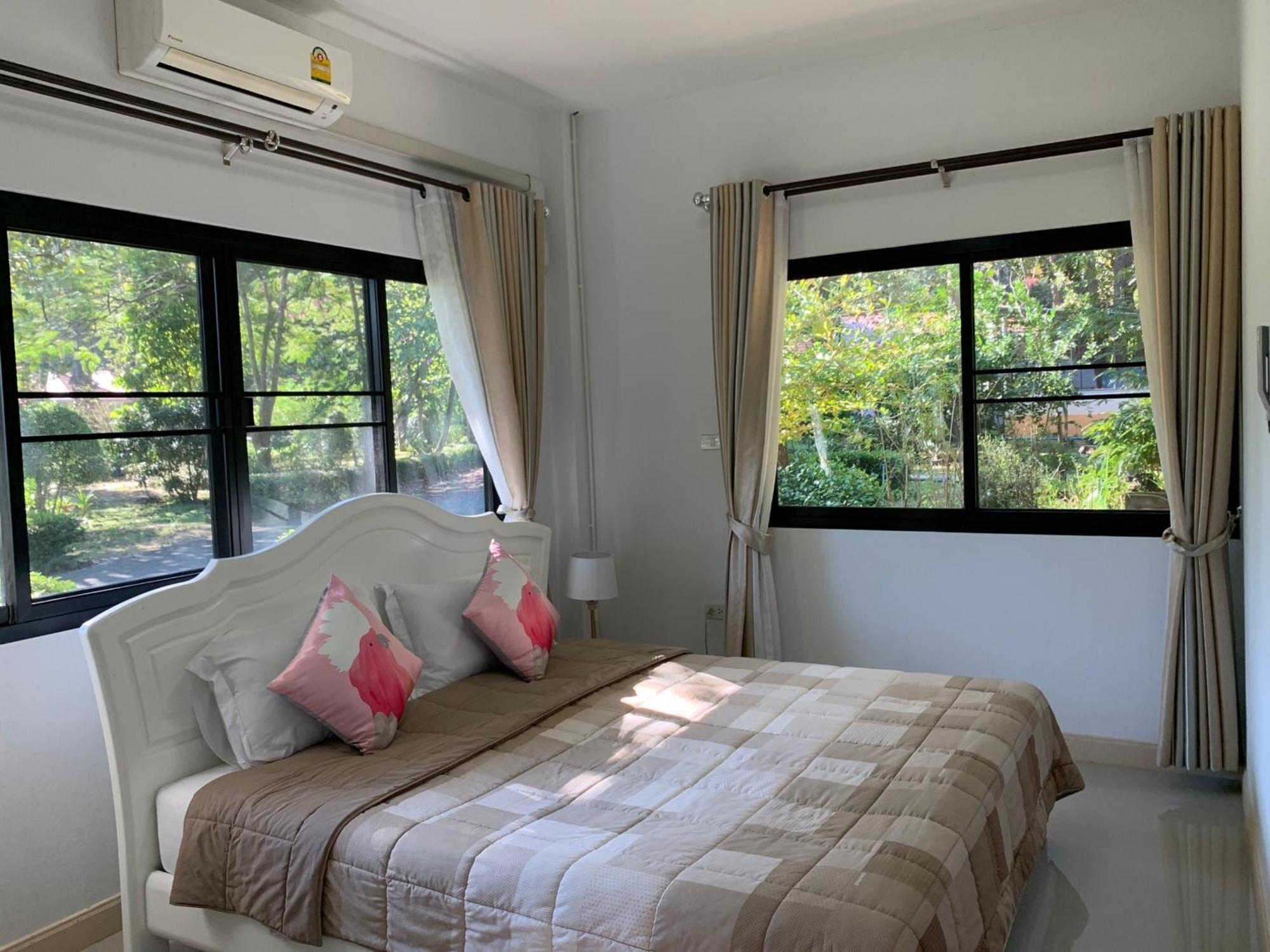 Baan Pingkan Wellness Resort San Kamphaeng Ngoại thất bức ảnh