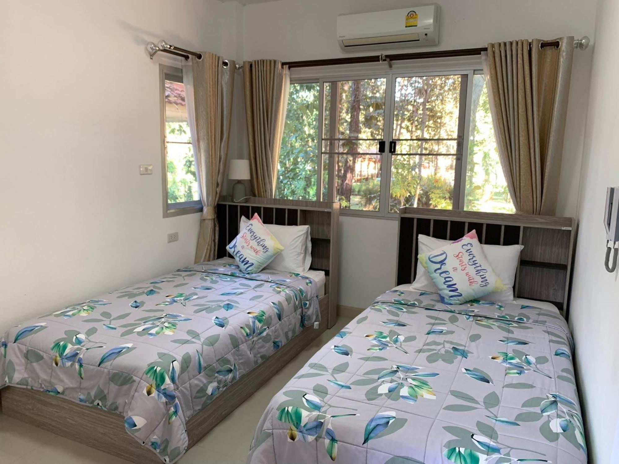 Baan Pingkan Wellness Resort San Kamphaeng Ngoại thất bức ảnh